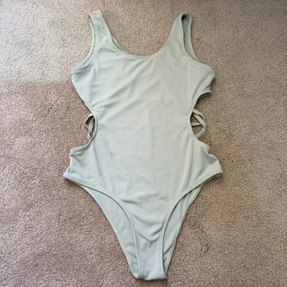 Girls Swimwear Mint Green Ribbed Knit One Piece Cut Out Swim Bathing Suit 14